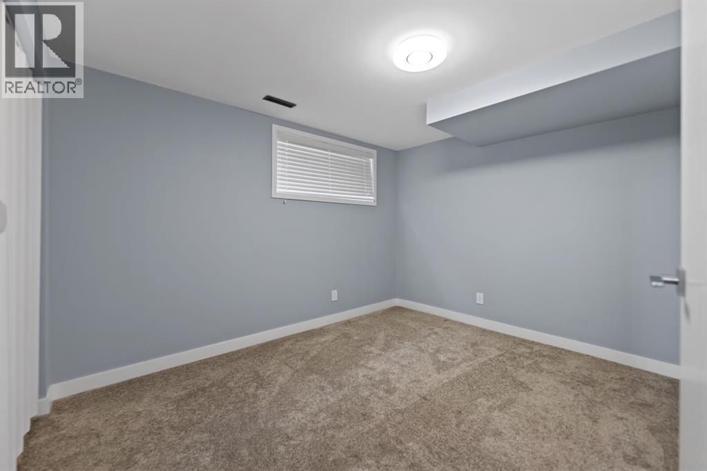 213 25 Avenue NE, Calgary, Alberta  T2E 1Y2 - Photo 29 - A2309875