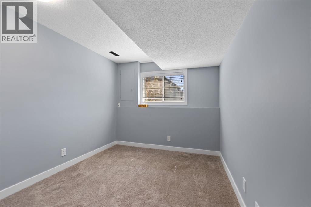 213 25 Avenue NE, Calgary, Alberta  T2E 1Y2 - Photo 27 - A2309875