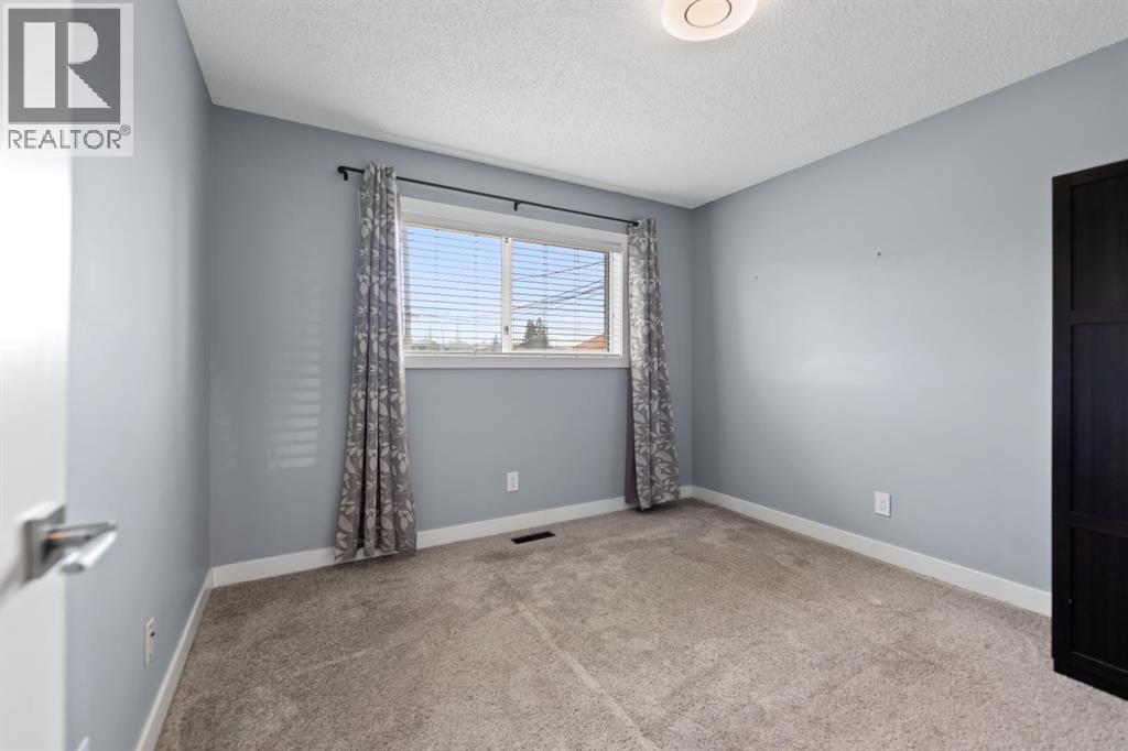 213 25 Avenue NE, Calgary, Alberta  T2E 1Y2 - Photo 21 - A2309875