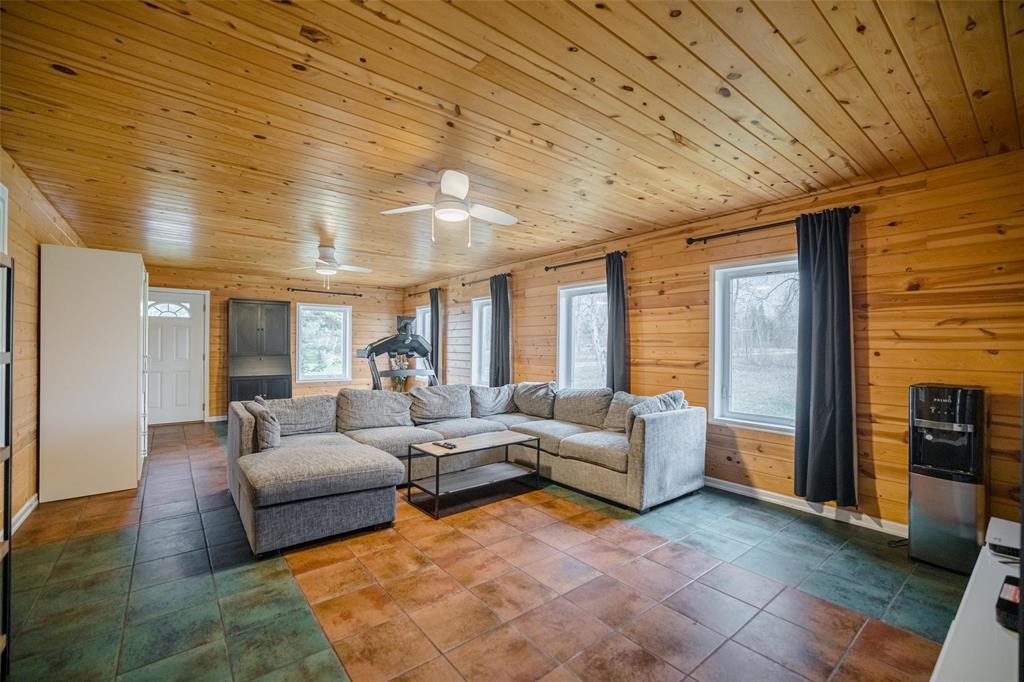 46093 40 Road E Road, Ste Anne Rm, Manitoba  R5H 1R2 - Photo 15 - 202610294
