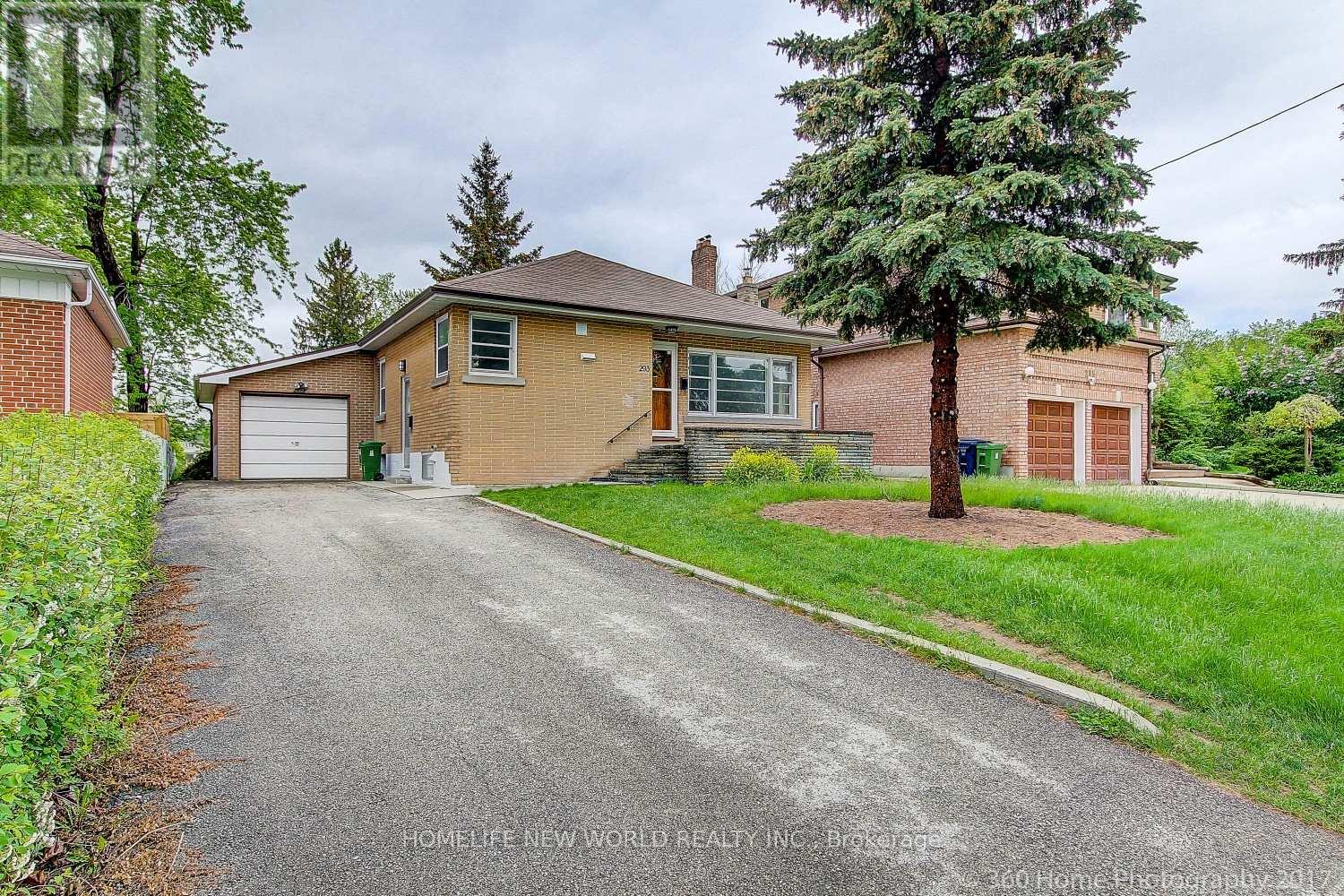 293 Hendon Avenue, Toronto, Ontario  M2M 1B3 - Photo 2 - C13135064