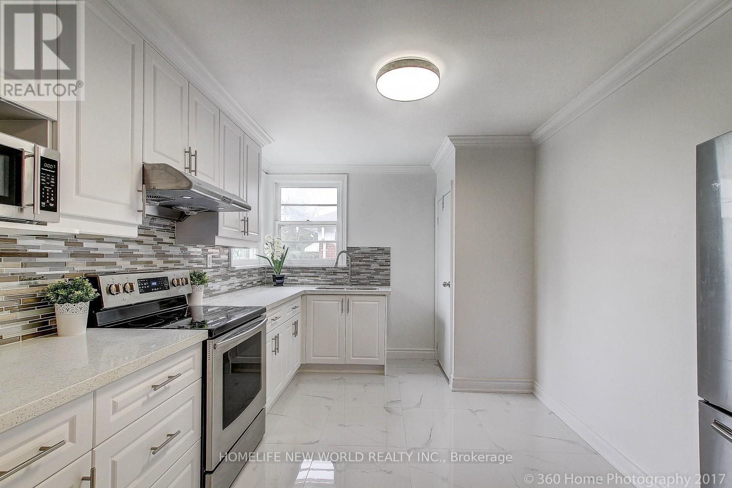 293 Hendon Avenue, Toronto, Ontario  M2M 1B3 - Photo 3 - C13135064