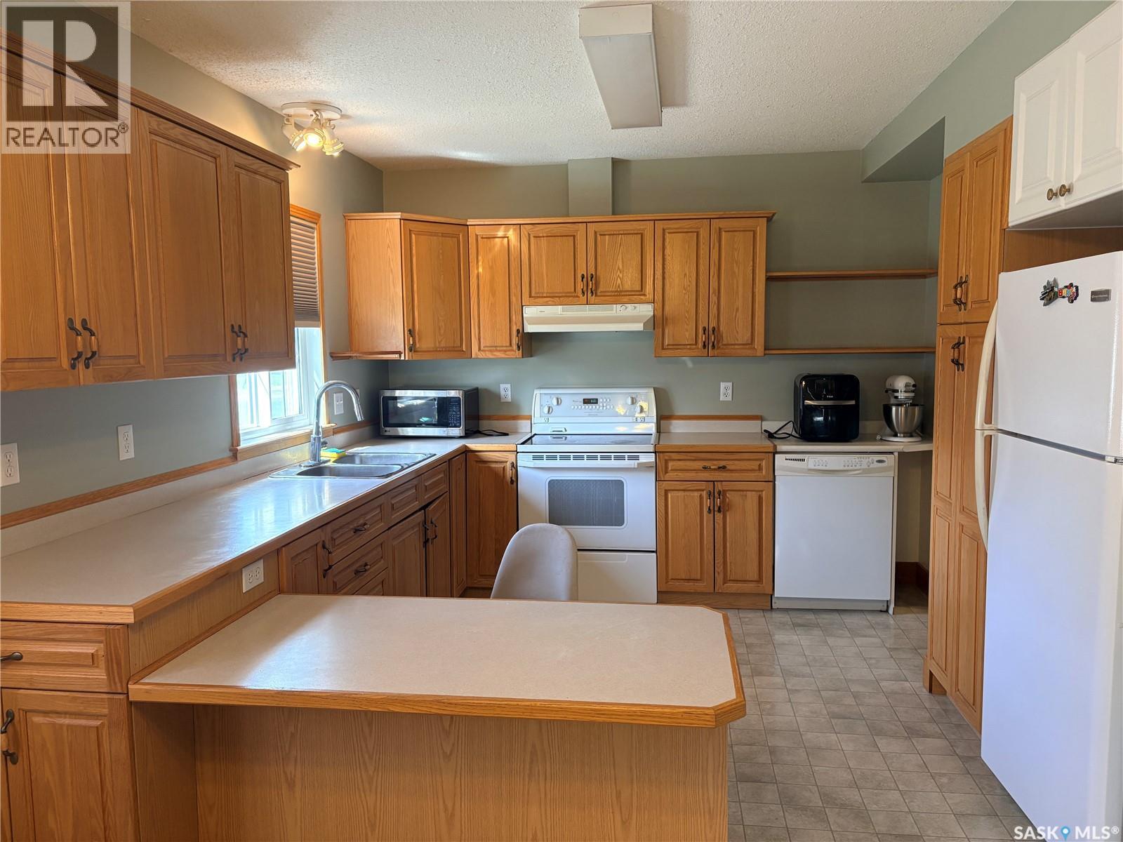 62 Main Street, Leask, Saskatchewan  S0J 1M0 - Photo 7 - SK036143