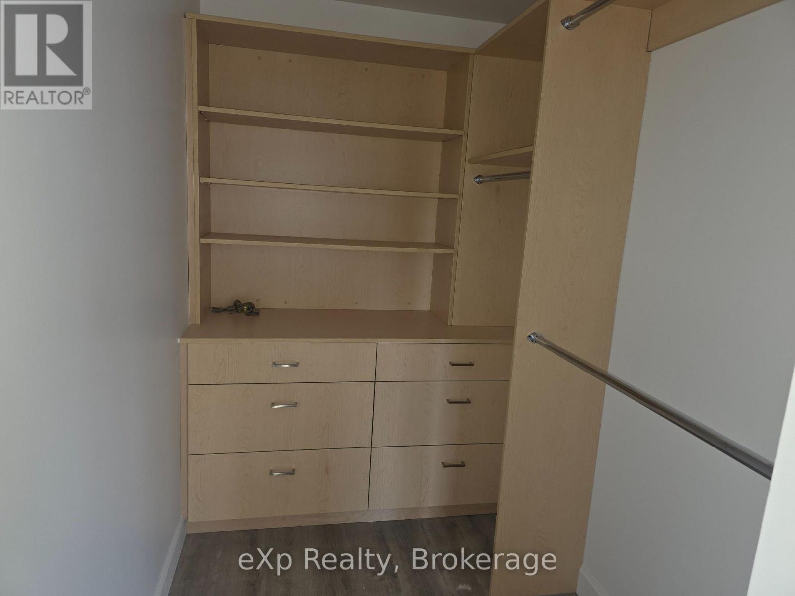 Main Level Unit - 272 12 Concession, South Bruce, Ontario  N0G 1W0 - Photo 5 - X13124018