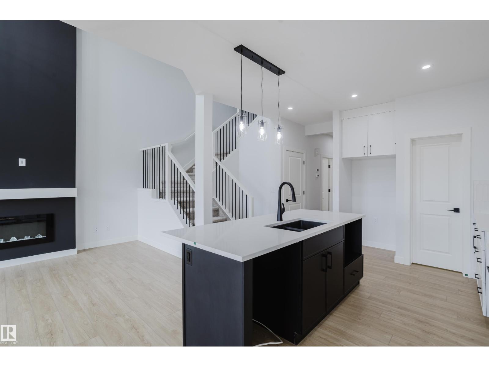 6219 29 Av Sw, Edmonton, Alberta  T6X 3J2 - Photo 13 - E4488055