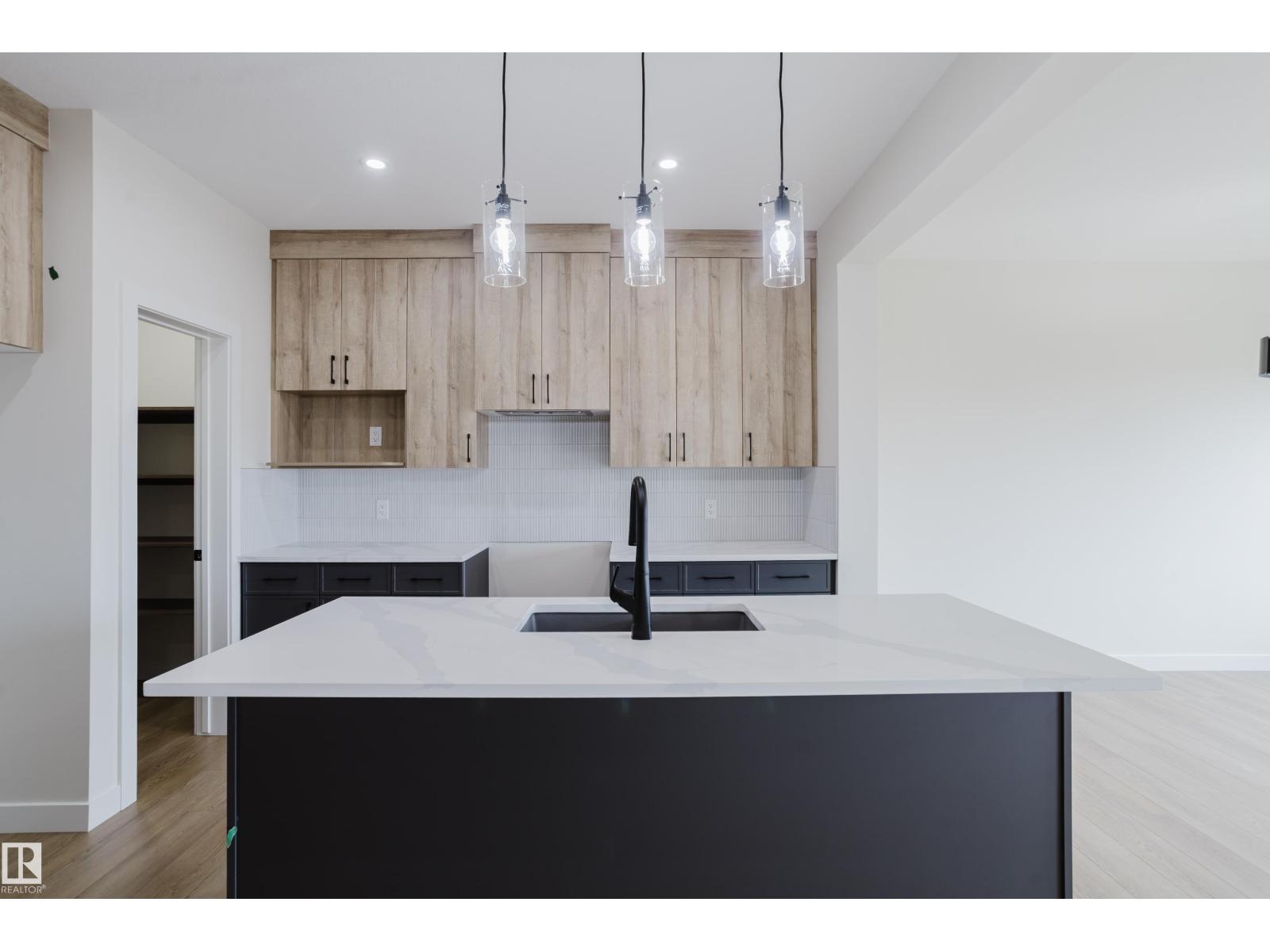 6223 29 Av Sw, Edmonton, Alberta  T6X 3J2 - Photo 10 - E4488056