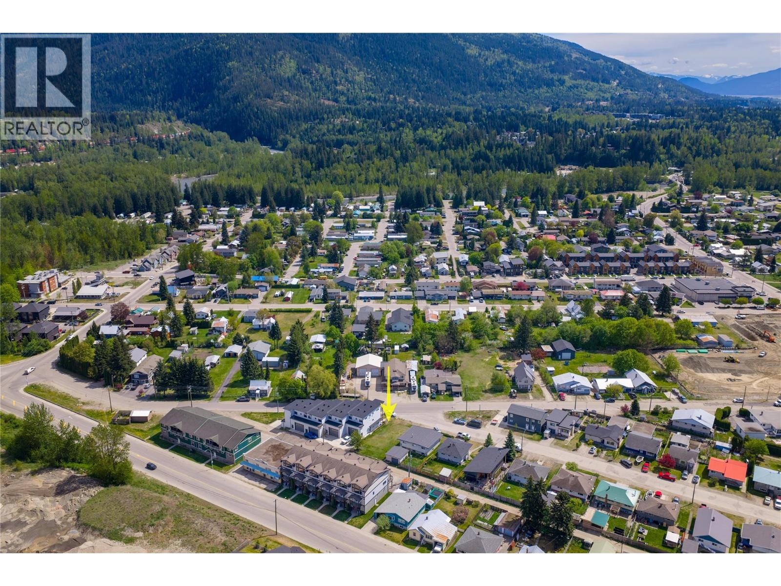 309 Taylor Street, Revelstoke, British Columbia V0E 2S0 - Photo 11 - 10387525