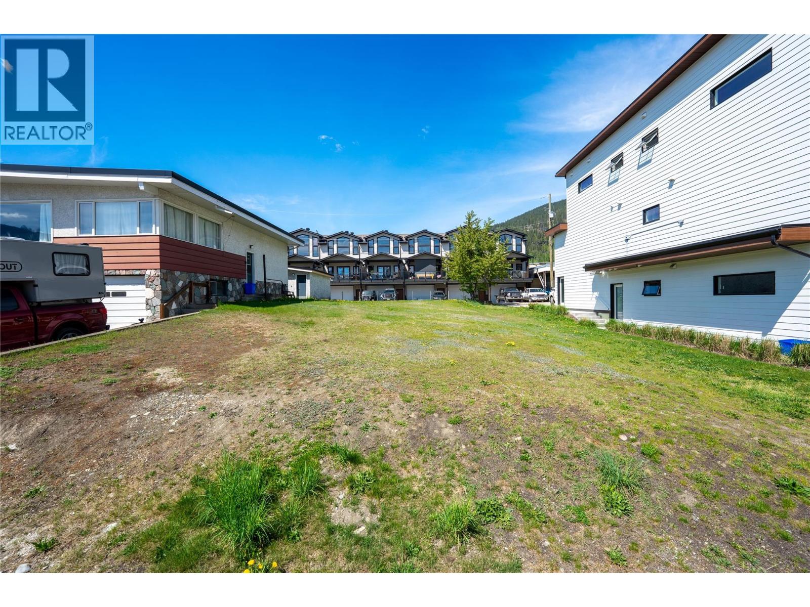 309 Taylor Street, Revelstoke, British Columbia V0E 2S0 - Photo 15 - 10387525