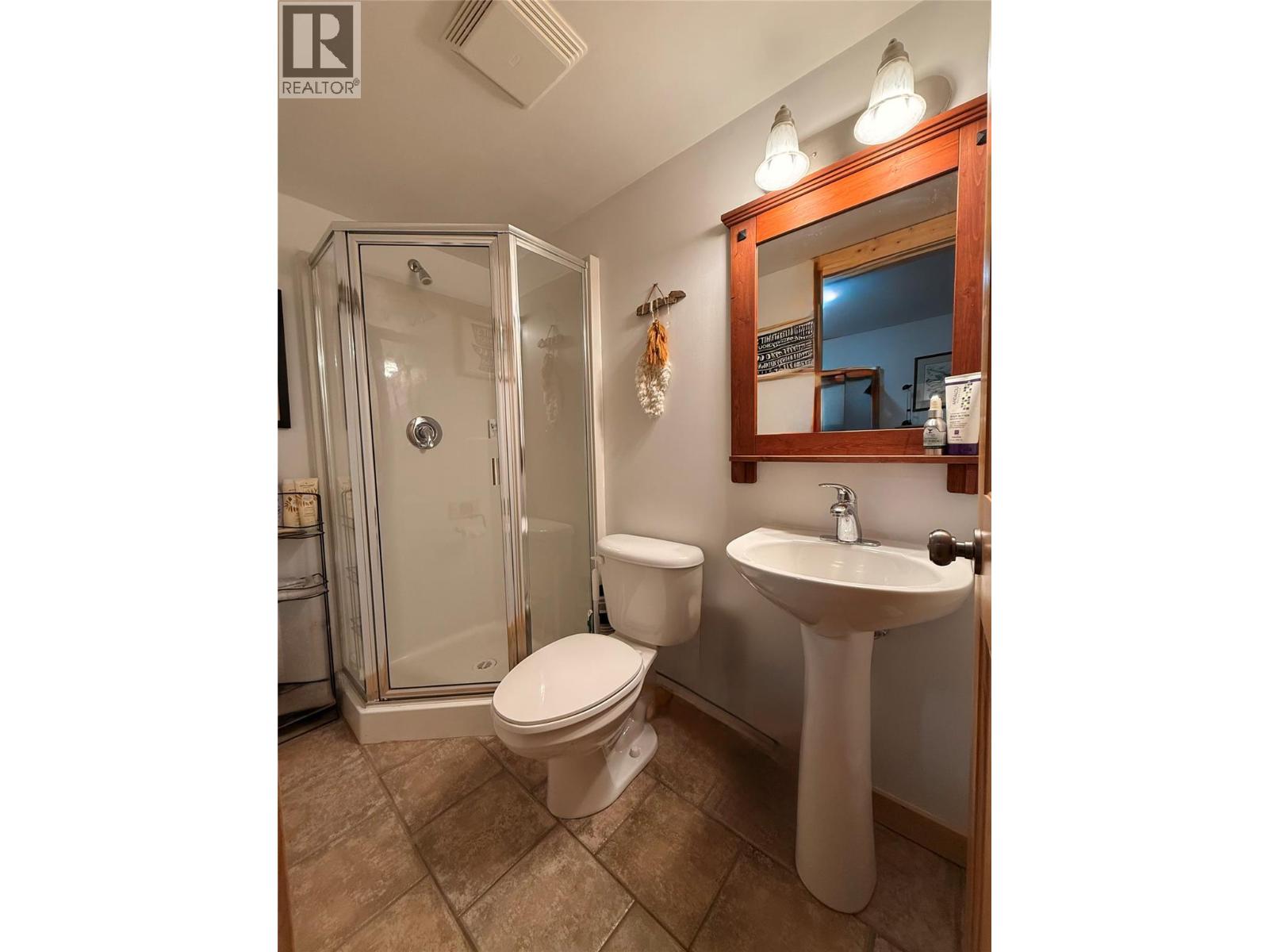 34 Rivermount Place Unit# 103, Fernie, British Columbia  V0B 1M7 - Photo 16 - 10386873