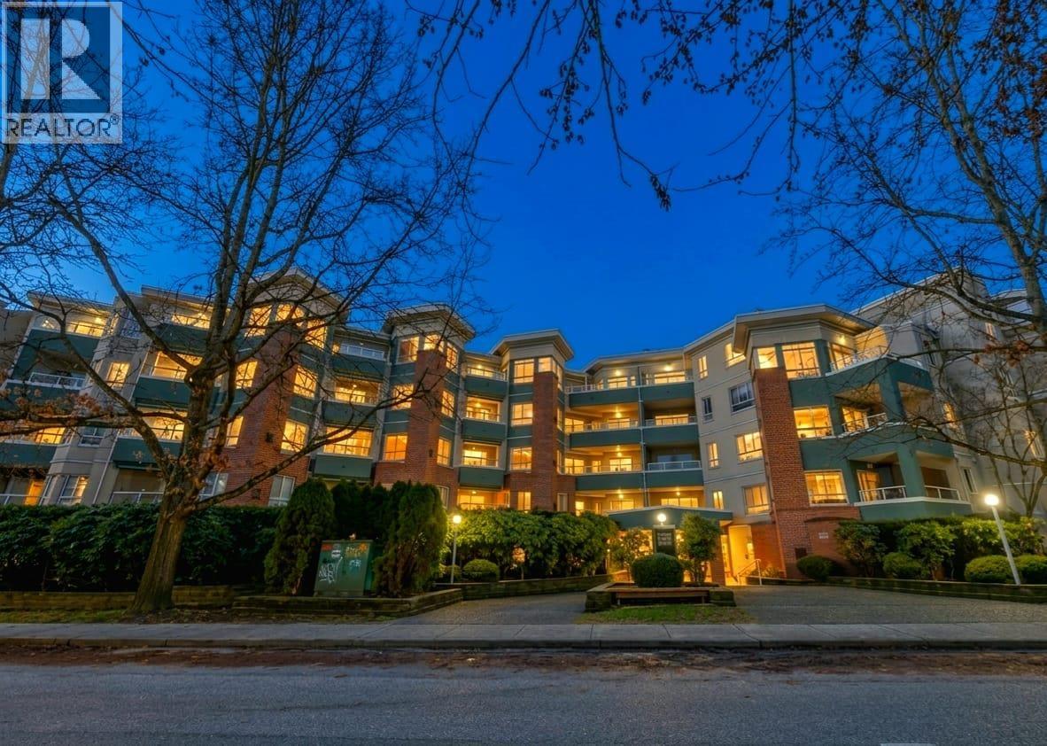 311 128 W 8TH STREET, north vancouver, British Columbia