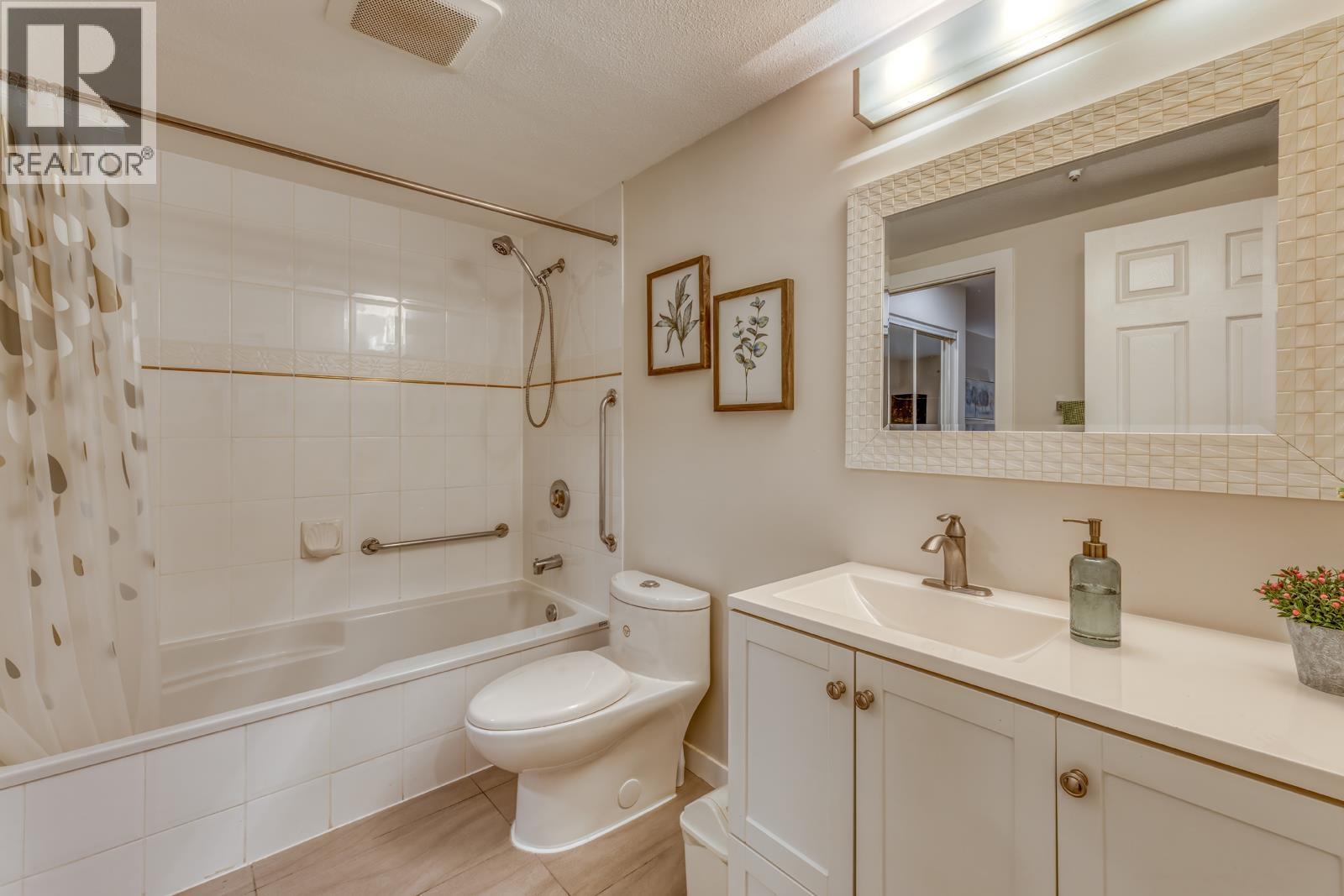 311 128 W 8th Street, North Vancouver, British Columbia  V7M 3M1 - Photo 14 - R3096715