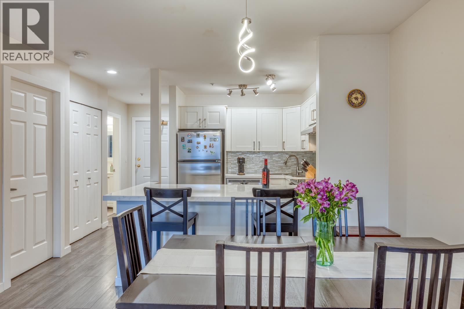 311 128 W 8th Street, North Vancouver, British Columbia  V7M 3M1 - Photo 8 - R3096715