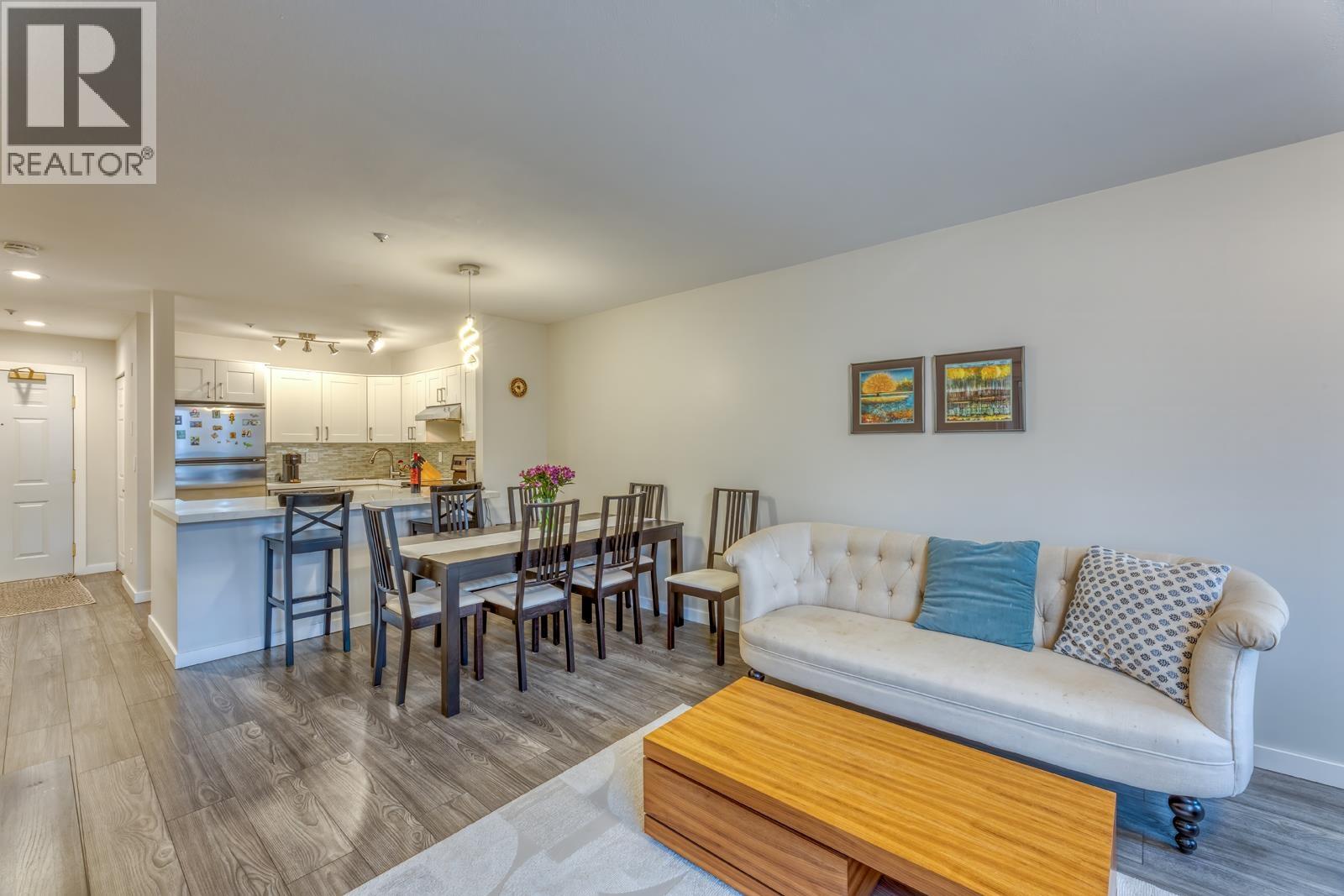 311 128 W 8th Street, North Vancouver, British Columbia  V7M 3M1 - Photo 6 - R3096715