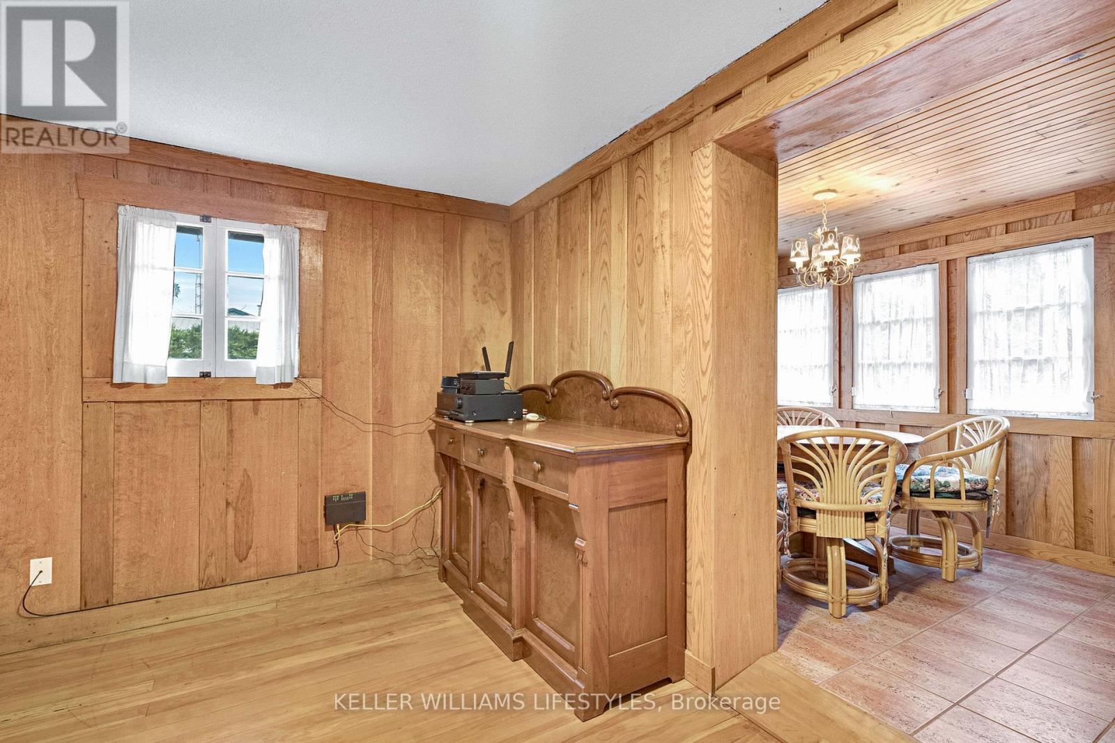 6493 West Parkway Drive, Lambton Shores, Ontario  N0N 1J2 - Photo 13 - X13135402