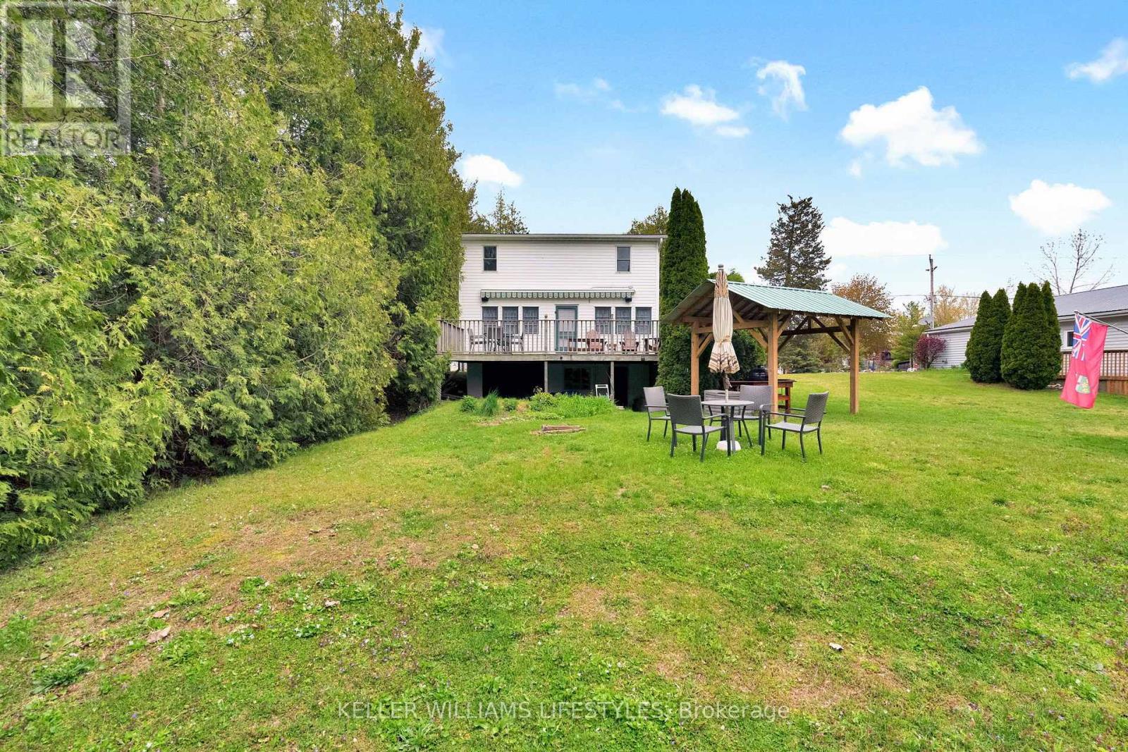 6493 West Parkway Drive, Lambton Shores, Ontario  N0N 1J2 - Photo 37 - X13135402