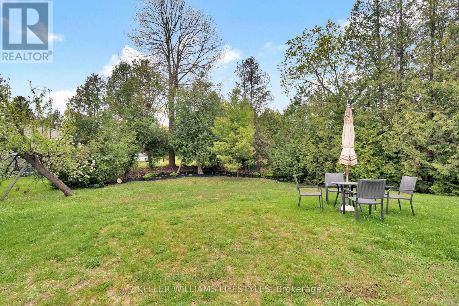 6493 West Parkway Drive, Lambton Shores, Ontario  N0N 1J2 - Photo 40 - X13135402