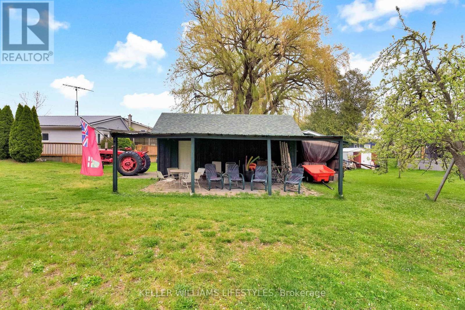 6493 West Parkway Drive, Lambton Shores, Ontario  N0N 1J2 - Photo 44 - X13135402