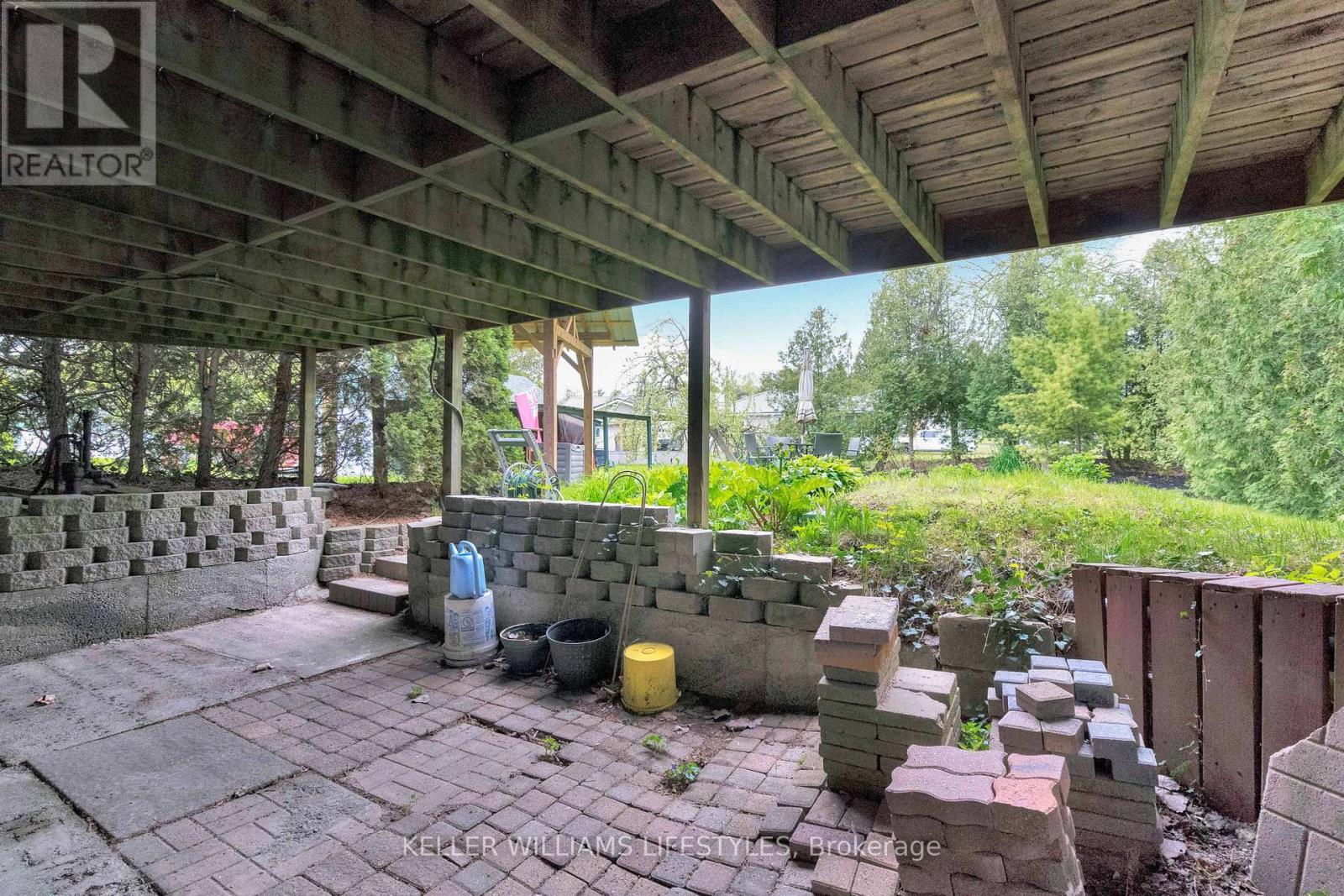 6493 West Parkway Drive, Lambton Shores, Ontario  N0N 1J2 - Photo 45 - X13135402