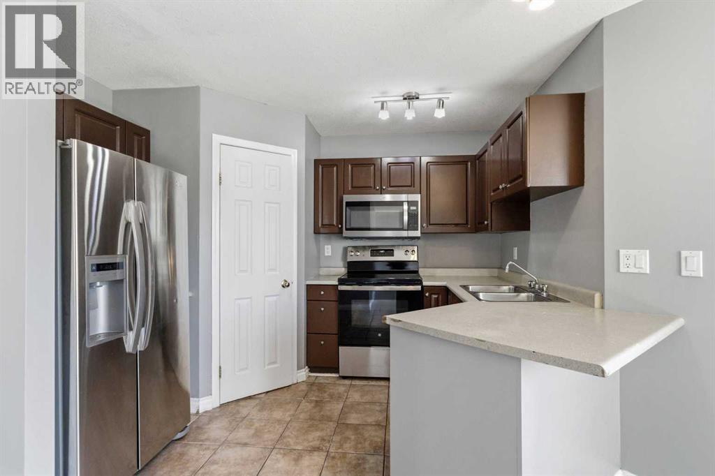 228 Parry Crescent, Fort Mcmurray, Alberta  T9K 2S9 - Photo 6 - A2307569