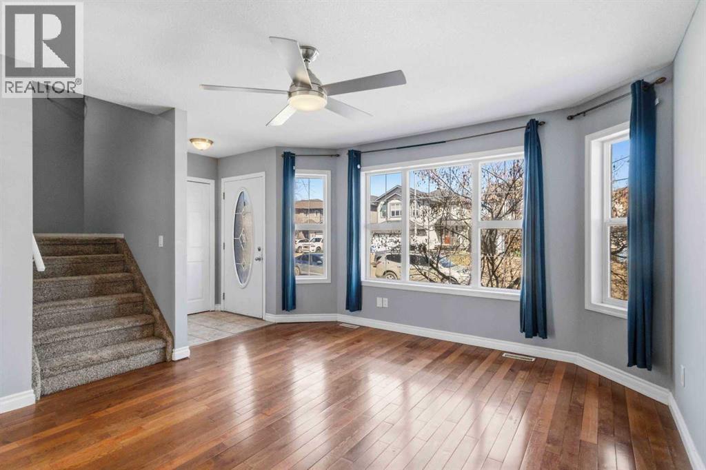 228 Parry Crescent, Fort Mcmurray, Alberta  T9K 2S9 - Photo 3 - A2307569