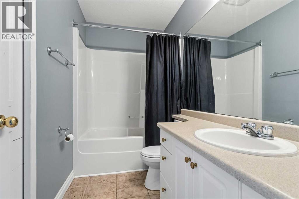 228 Parry Crescent, Fort Mcmurray, Alberta  T9K 2S9 - Photo 17 - A2307569