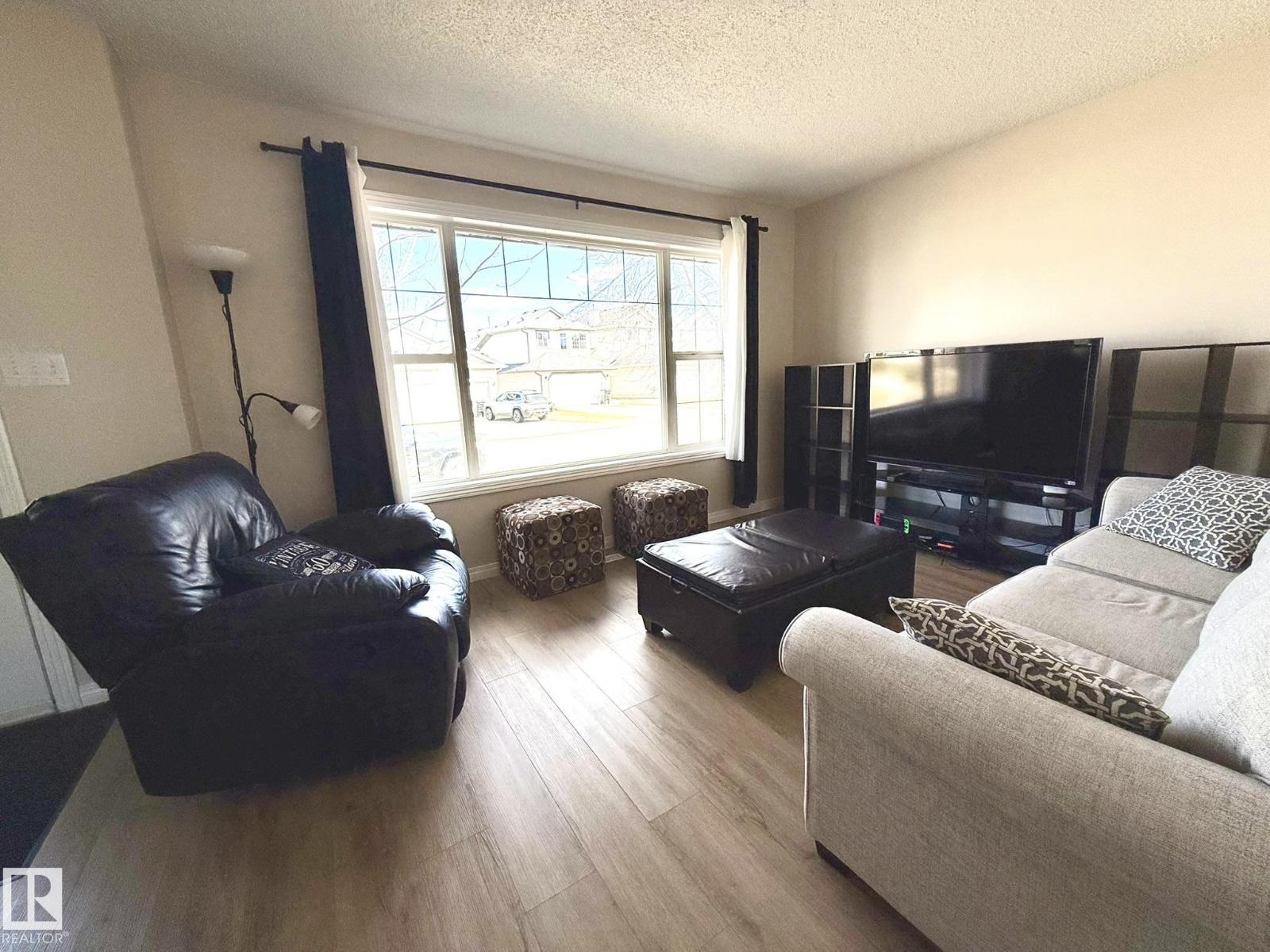 645 Windross Cr Nw, Edmonton, Alberta  T6T 1Y1 - Photo 5 - E4487704