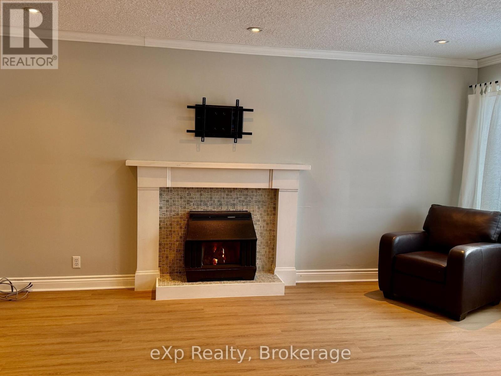 120 Colborne Street S, Brockton, Ontario  N0G 2V0 - Photo 6 - X12753606