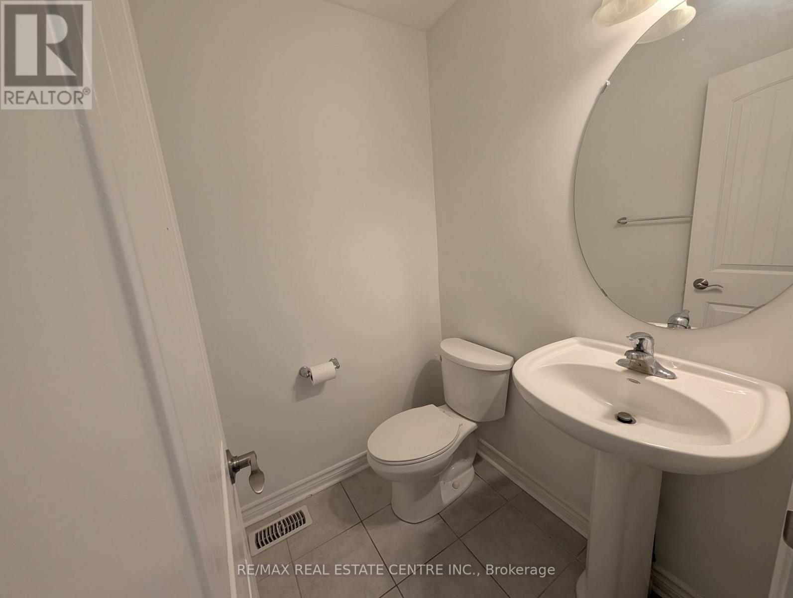 30 Oldfield Drive, Guelph, Ontario  N1L 0K7 - Photo 5 - X13120404