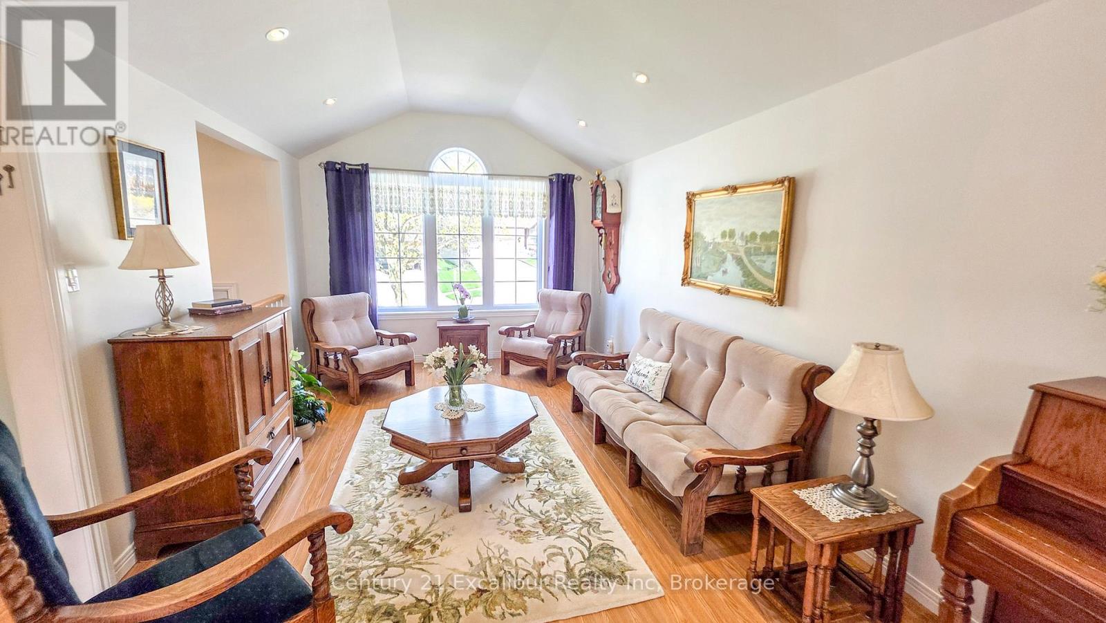 508 Harvey Street, Centre Wellington, Ontario  N1M 3K2 - Photo 2 - X13111220