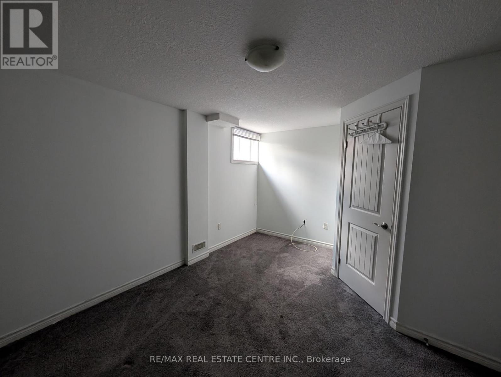 30 Oldfield Drive, Guelph, Ontario  N1L 0K7 - Photo 15 - X13120404