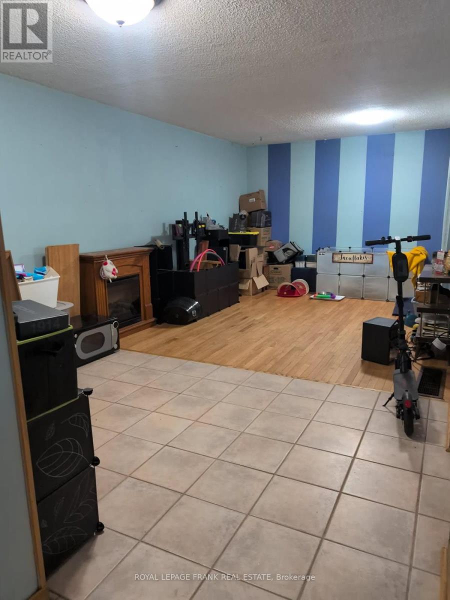 26 - 101 Dovedale Drive, Whitby, Ontario  L1N 1Z7 - Photo 13 - E13054556