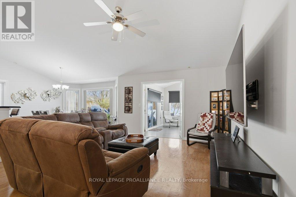 51 Applewood Drive, Brighton, Ontario  K0K 1H0 - Photo 7 - X12754924