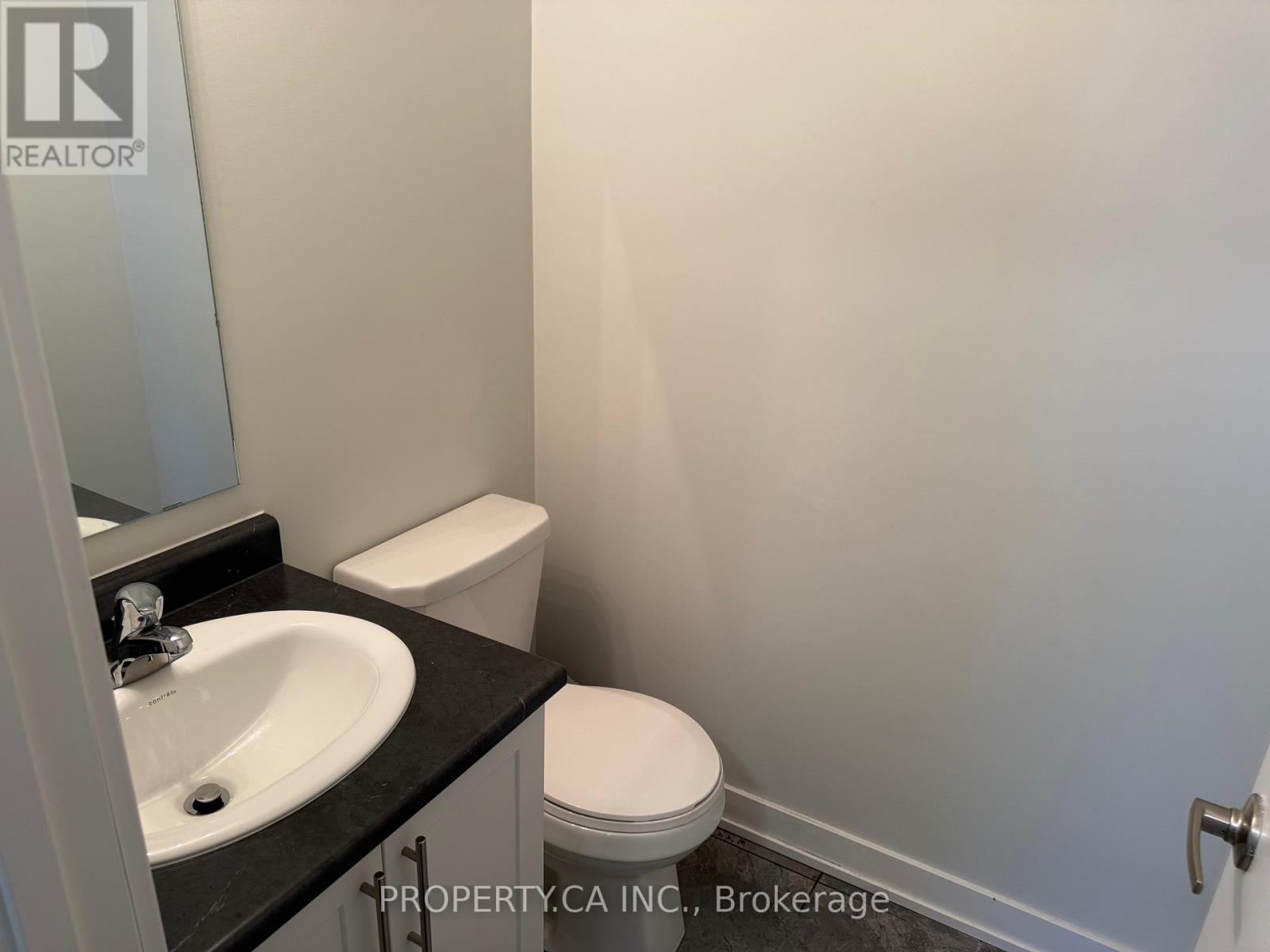 9 - 590 North Service Road, Hamilton, Ontario  L8E 0K5 - Photo 9 - X13135062