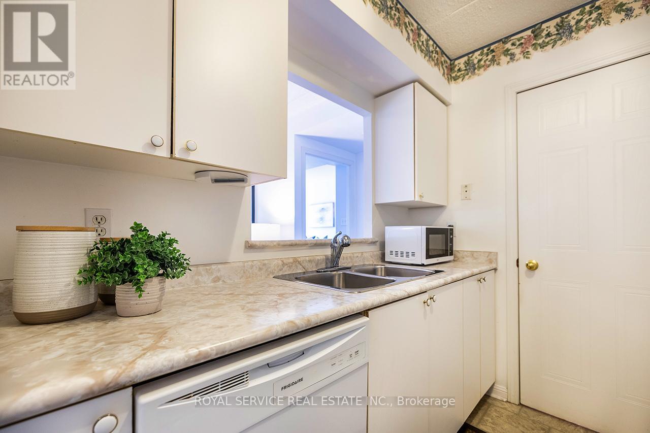 208 - 95 Wellington Street, Clarington, Ontario  L1C 5A1 - Photo 7 - E13135422