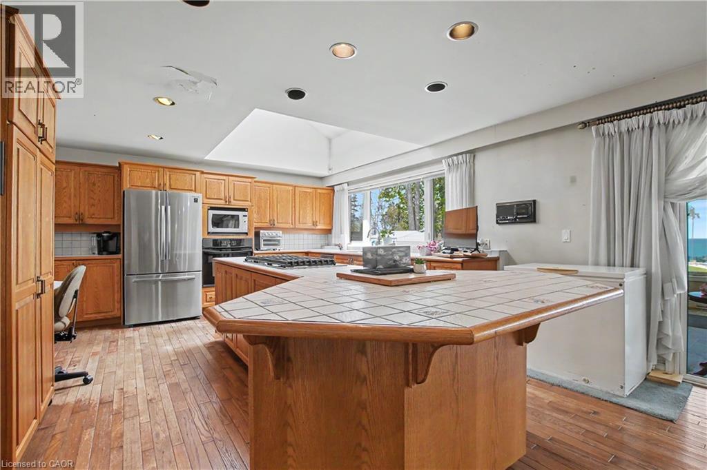1061 North Service Road, Stoney Creek, Ontario  L8E 5C8 - Photo 11 - 40830134
