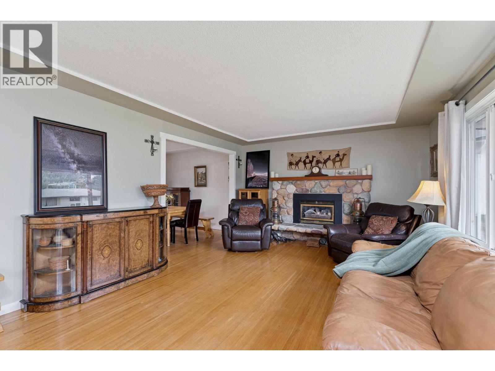 558 Draycott Street, Coquitlam, British Columbia  V3J 6M6 - Photo 7 - R3111552