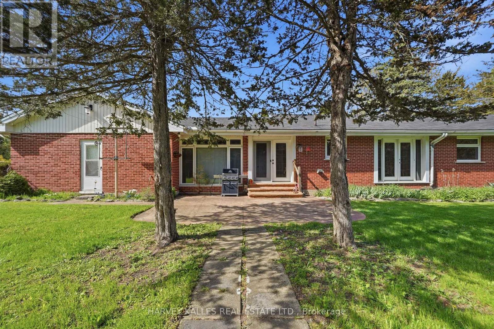 11653 Loyalist Parkway, Prince Edward County, Ontario  K0K 2T0 - Photo 3 - X13135154