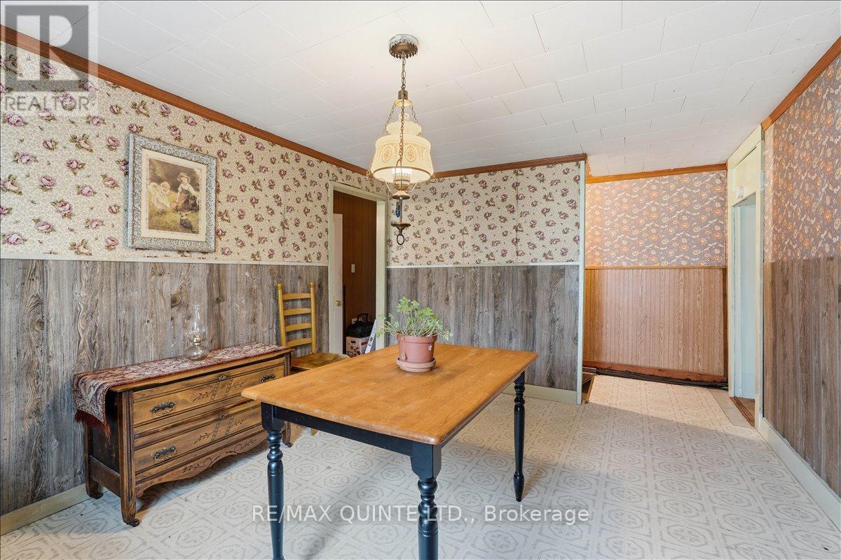 1242 County Road 12, Prince Edward County, Ontario  K0K 2T0 - Photo 14 - X13135224