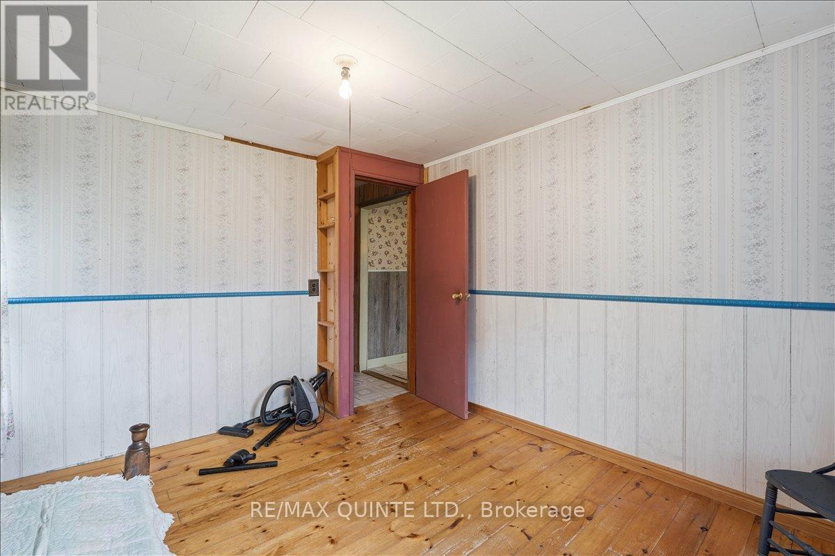 1242 County Road 12, Prince Edward County, Ontario  K0K 2T0 - Photo 16 - X13135224
