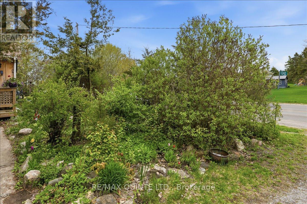1242 County Road 12, Prince Edward County, Ontario  K0K 2T0 - Photo 20 - X13135224