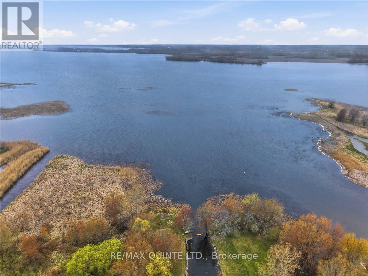 1242 County Road 12, Prince Edward County, Ontario  K0K 2T0 - Photo 25 - X13135224