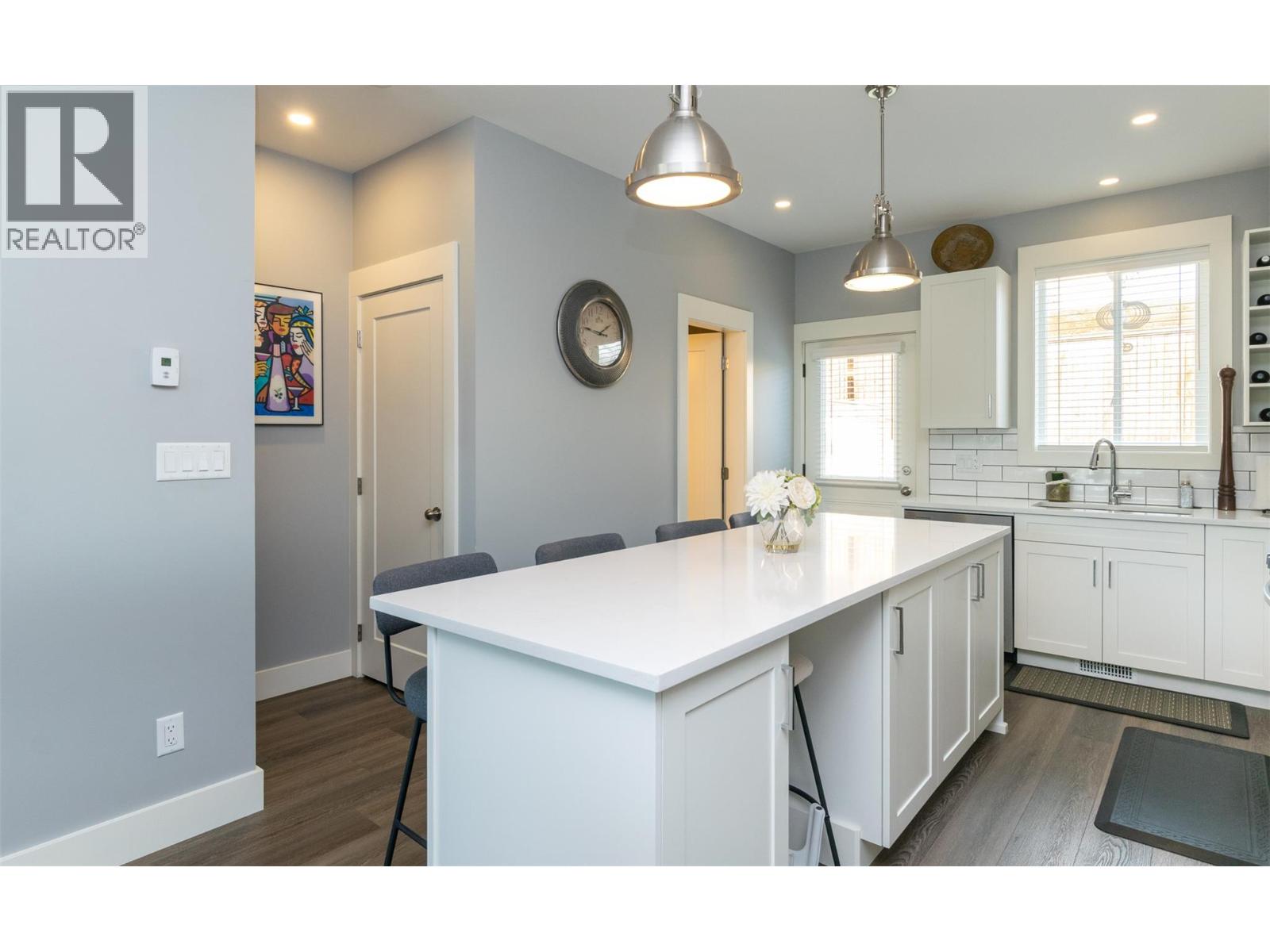1910 11 Avenue NE Unit# 14, Salmon Arm, British Columbia  V1E 2V5 - Photo 5 - 10387689