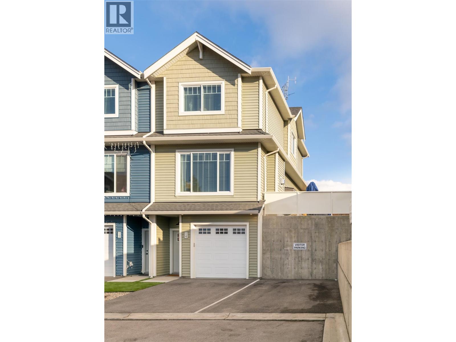 1910 11 Avenue NE Unit# 14, Salmon Arm, British Columbia  V1E 2V5 - Photo 3 - 10387689
