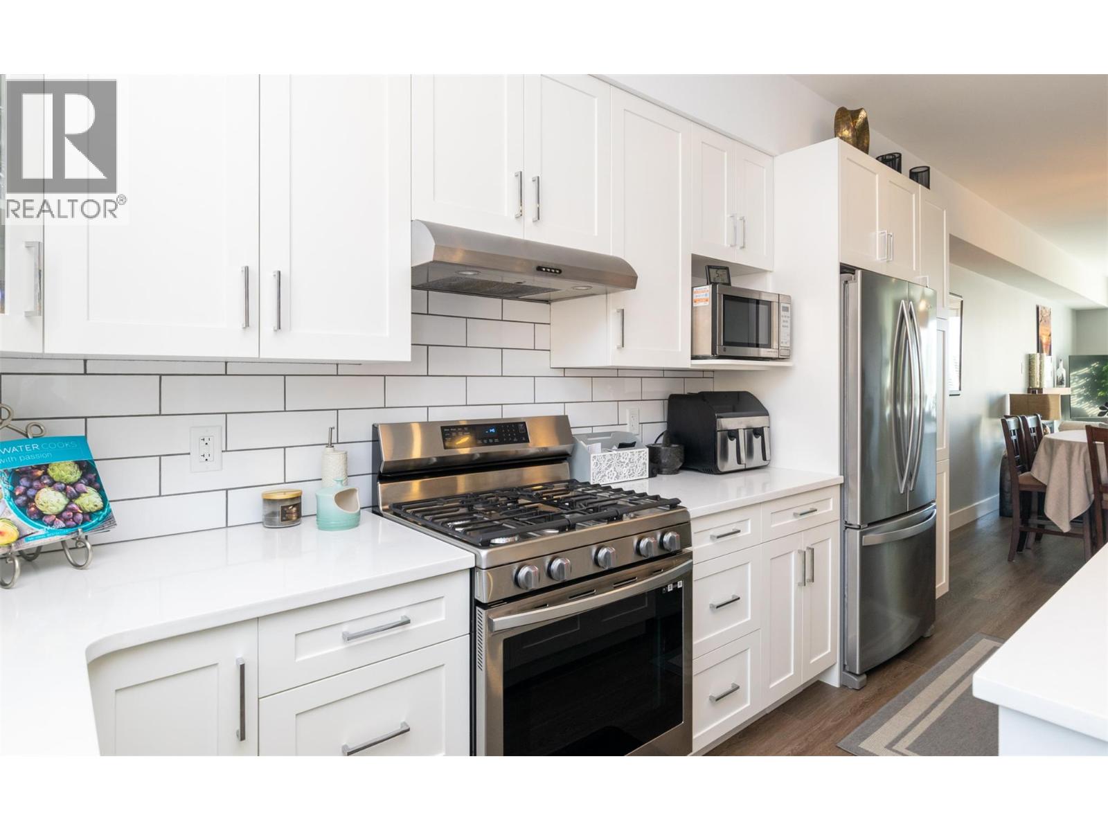 1910 11 Avenue NE Unit# 14, Salmon Arm, British Columbia  V1E 2V5 - Photo 9 - 10387689