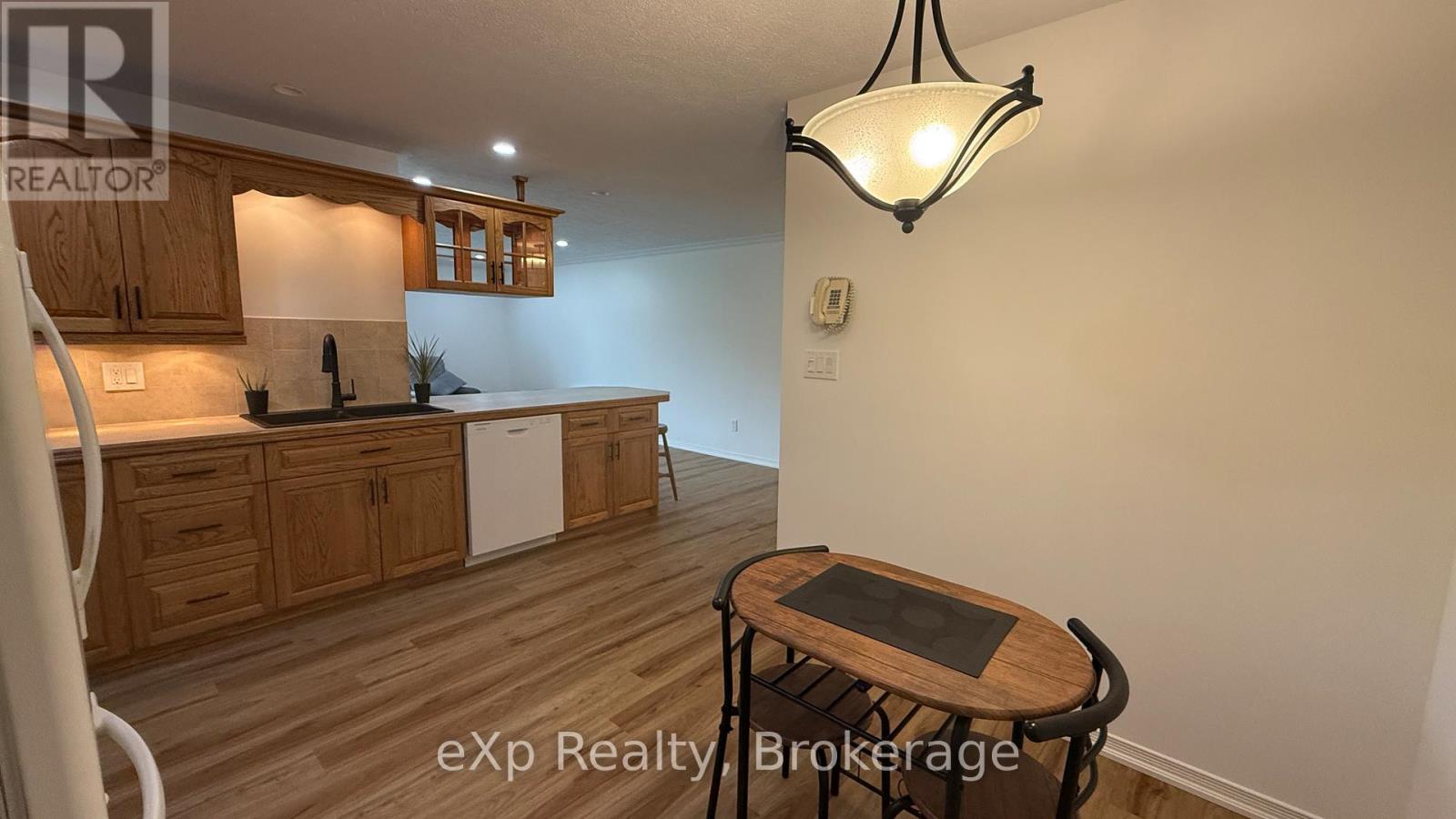 202 - 85 William Street N, Brockton, Ontario N0G 2V0 - Photo 6 - X13135350