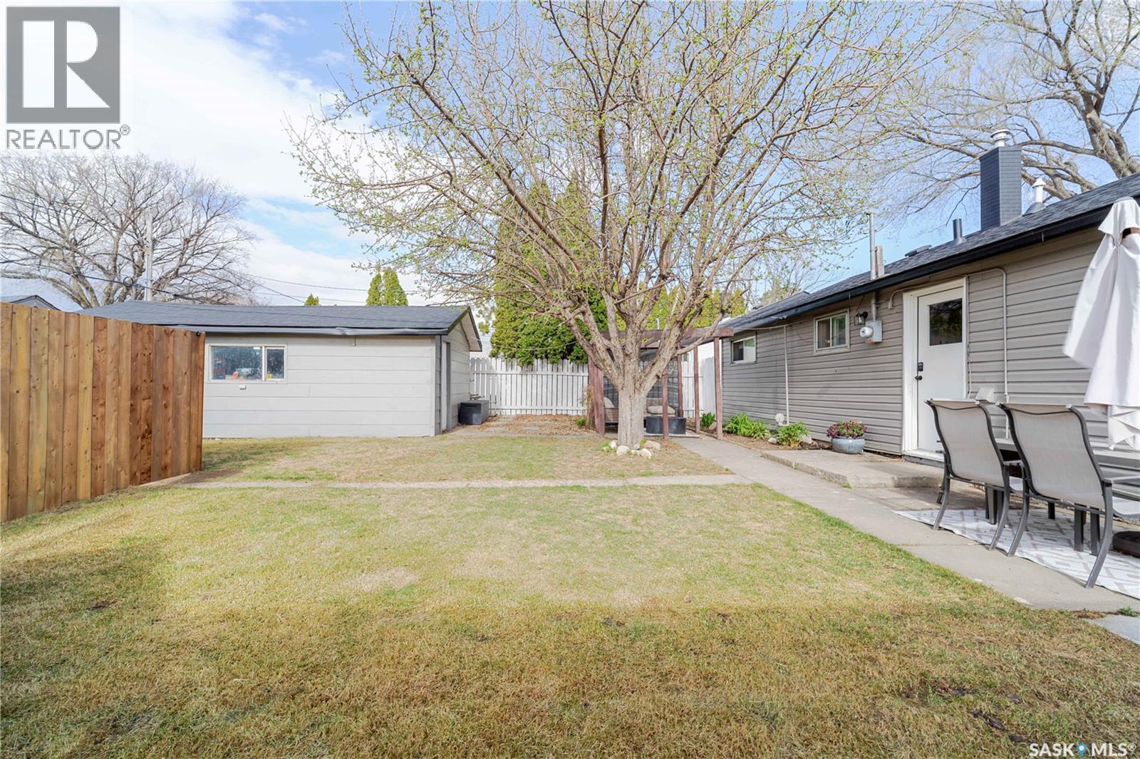 1009 Edmonton Street, Moose Jaw, Saskatchewan  S6H 3A9 - Photo 27 - SK036147