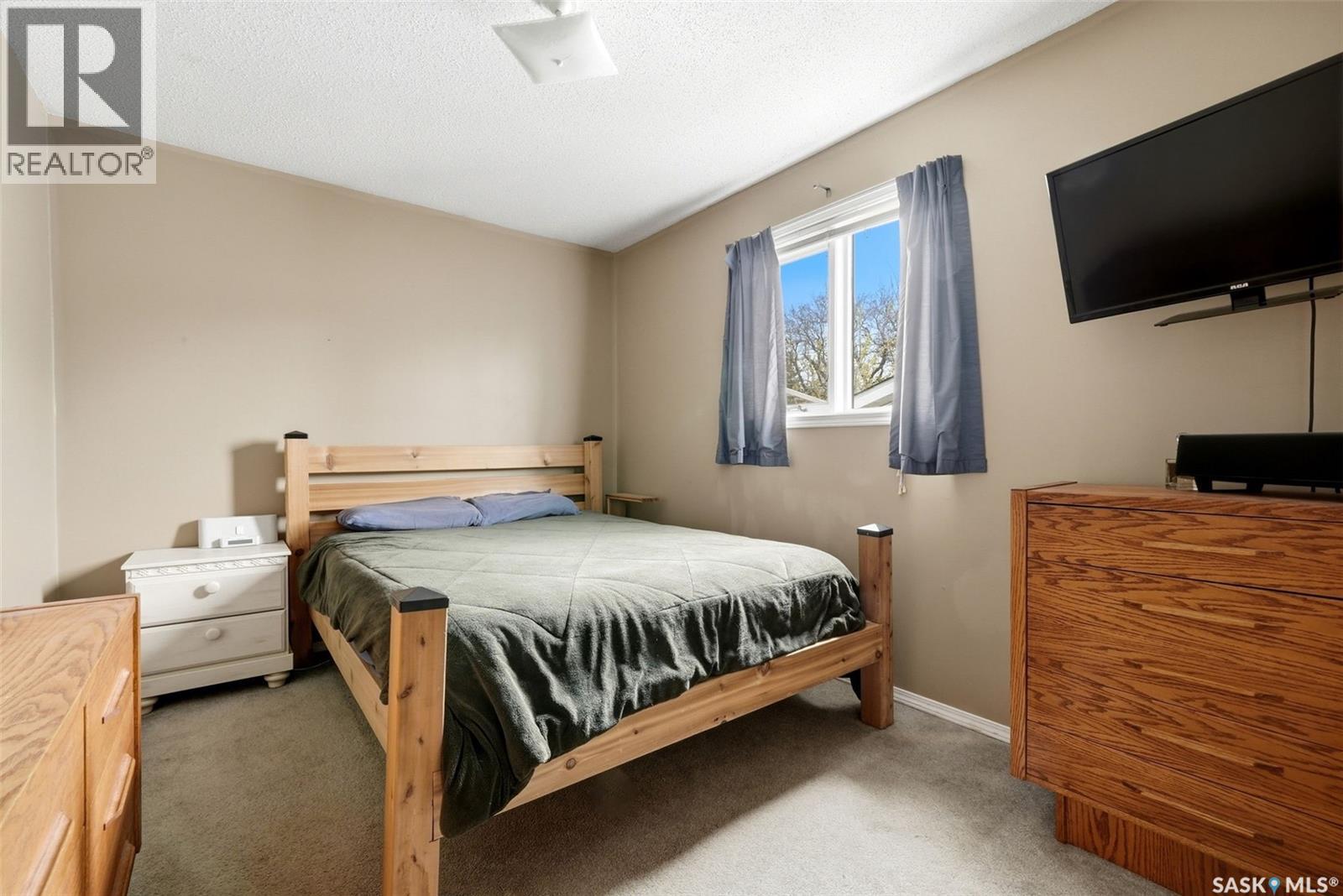 1439 Forget Street, Regina, Saskatchewan  S4T 4Y4 - Photo 11 - SK036145
