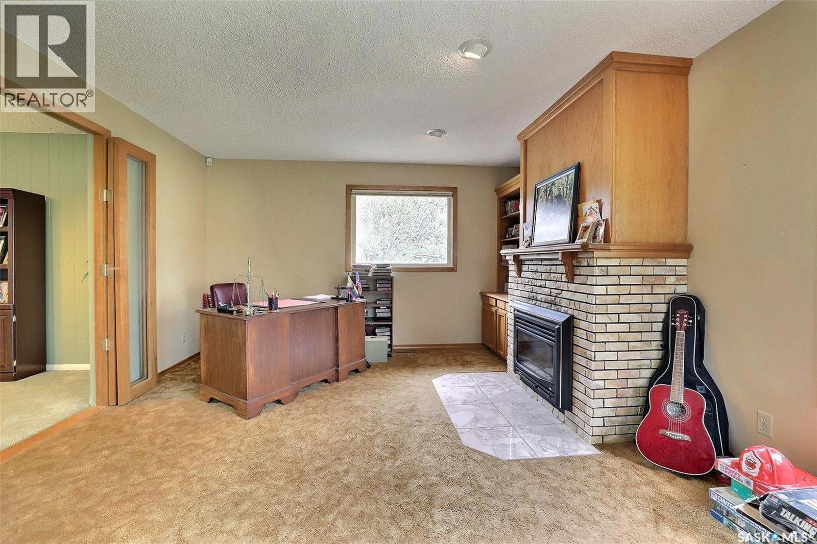 15 Academy Park Road, Regina, Saskatchewan  S4S 4M8 - Photo 10 - SK036091