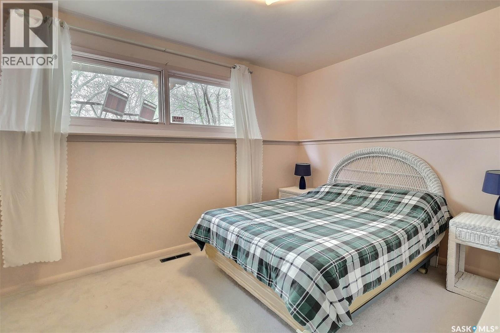 15 Academy Park Road, Regina, Saskatchewan  S4S 4M8 - Photo 21 - SK036091
