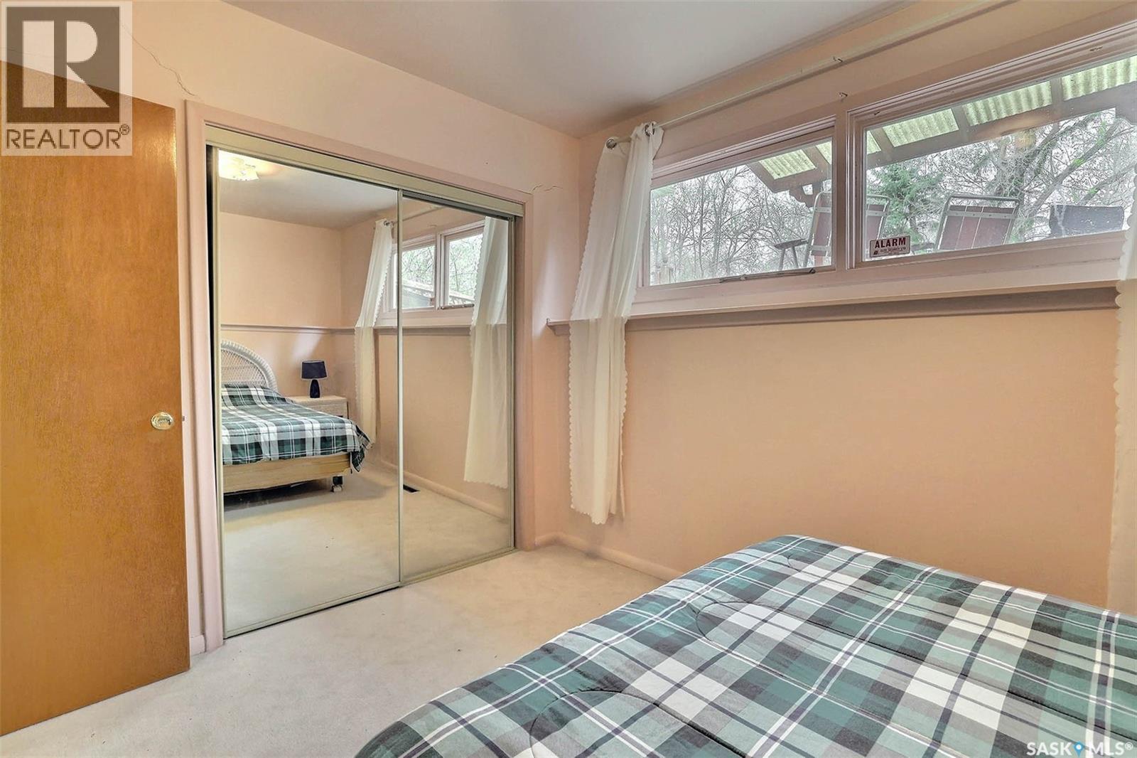 15 Academy Park Road, Regina, Saskatchewan  S4S 4M8 - Photo 22 - SK036091